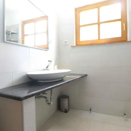 With Pool In Novigrad-istrien 44291 Appartement